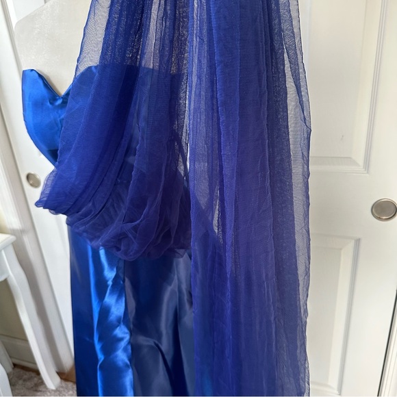 NWOT Royal Blue Gown - Picture 9 of 16